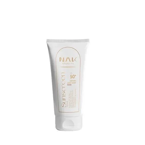 کرم ضد آفتاب رنگی بژ طبیعی ناک (SPF 50) (انواع پوست) (40 میلی لیتر)