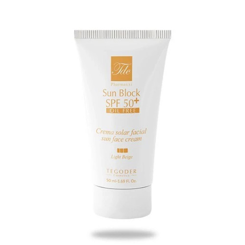 ضد آفتاب بژ روشن تگودر (پوست چرب و مختلط) (SPF50) (50 میلی لیتر)